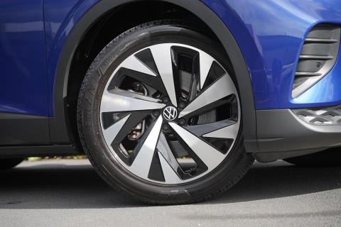 2023 Volkswagen iD.4 Pro 82kWh - Thumbnail