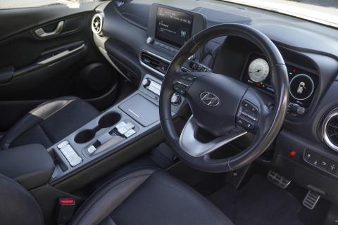 2022 Hyundai Kona EV 64kWh - Thumbnail