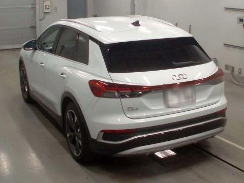 2023 Audi Q4 e-tron S Line - Thumbnail
