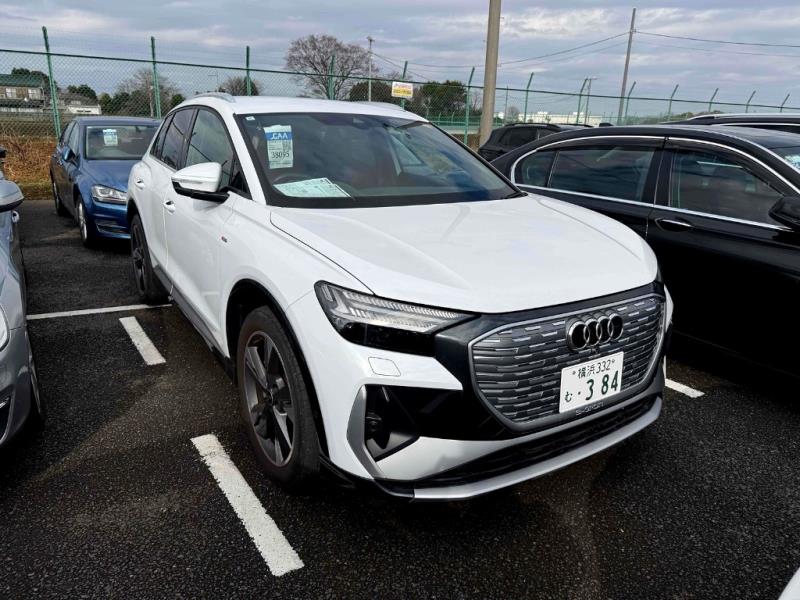 2023 Audi Q4 e-tron S Line
