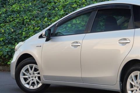 2014 Toyota Prius Alpha S - Thumbnail