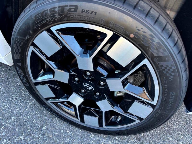 2024 Hyundai Kona Elite 64kWh