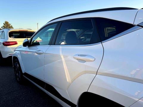 2024 Hyundai Kona Elite 64kWh - Thumbnail