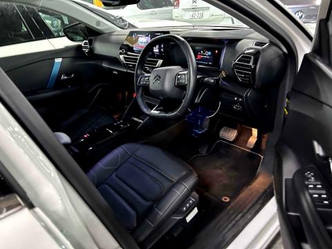 2023 Citroen e-c4 Shine Electric - Thumbnail