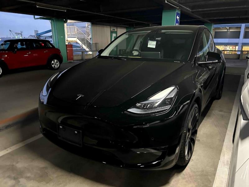 2023 Tesla Model Y Performance AWD