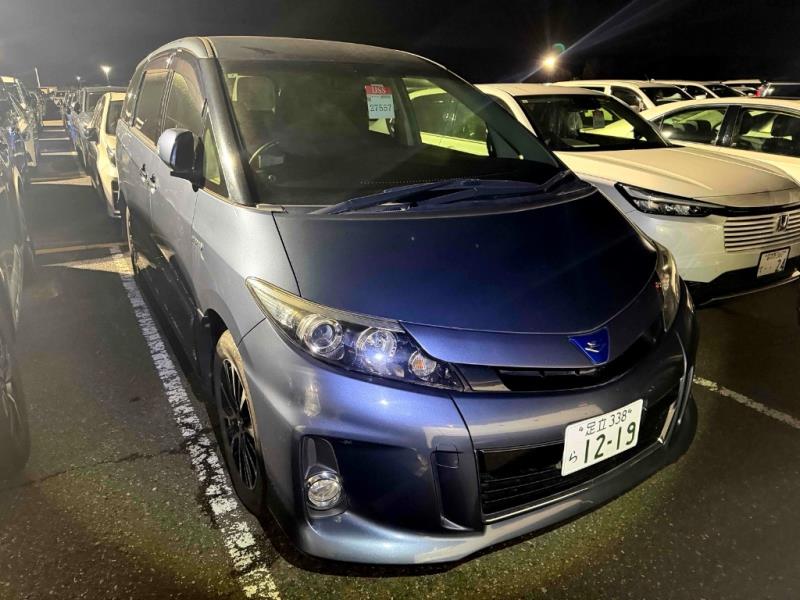 2014 Toyota Estima Hybrid Premium