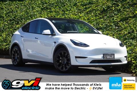 2024 Tesla Model Y RWD 60kWh - Thumbnail