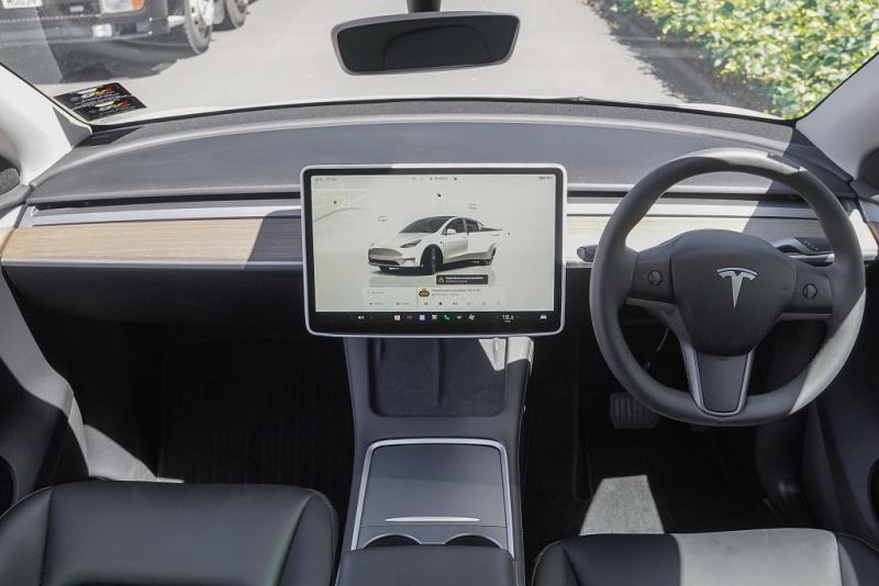 2024 Tesla Model Y RWD 60kWh