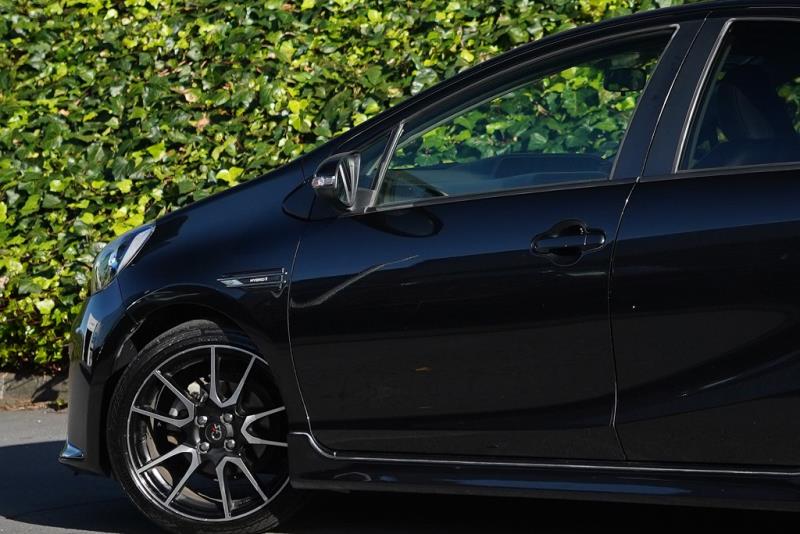 2014 Toyota Aqua G's / Prius C Gazoo