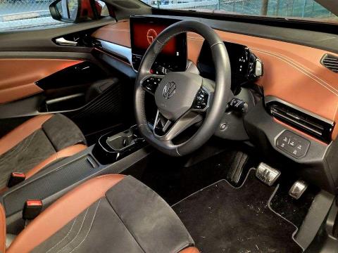 2023 Volkswagen ID.4 Pro 82kWh - Thumbnail