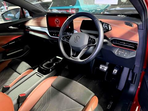 2023 Volkswagen ID.4 Pro 82kWh - Thumbnail