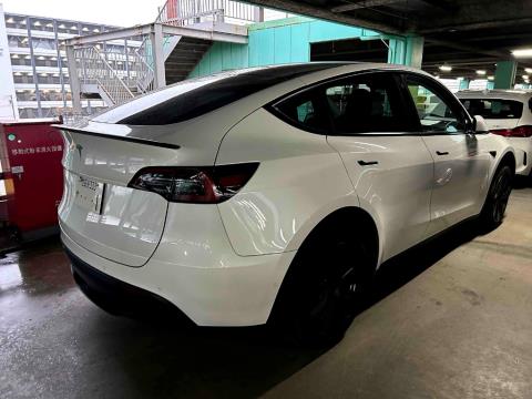 2023 Tesla Model Y 60kWh - Thumbnail