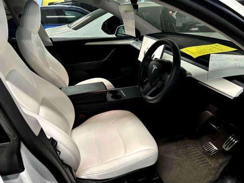 2022 Tesla Model Y 60kWh - Thumbnail