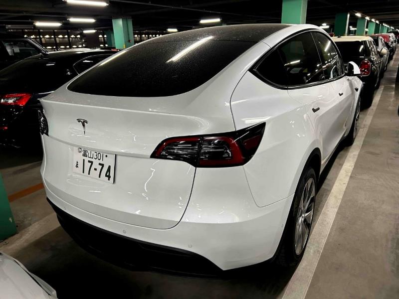 2023 Tesla Model Y 60kWh