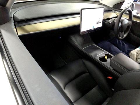 2023 Tesla Model Y 60kWh - Thumbnail