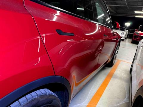 2023 Tesla Model Y 60kWh - Thumbnail