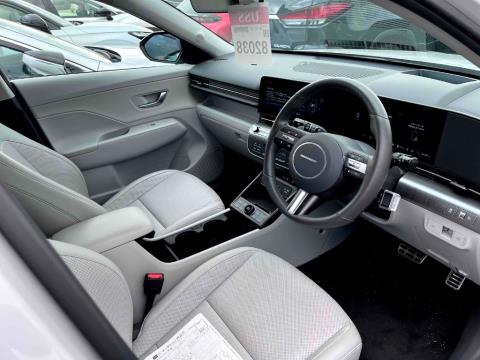 2023 Hyundai Kona Lounge 64kWh - Thumbnail