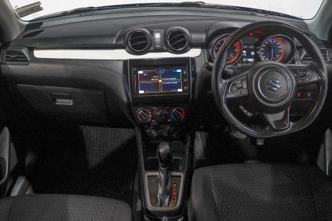 2024 Suzuki Swift GLX Hybrid - Thumbnail