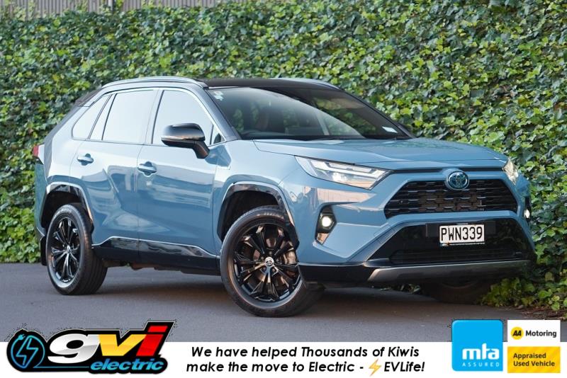 2023 Toyota RAV4 Hybrid SXE
