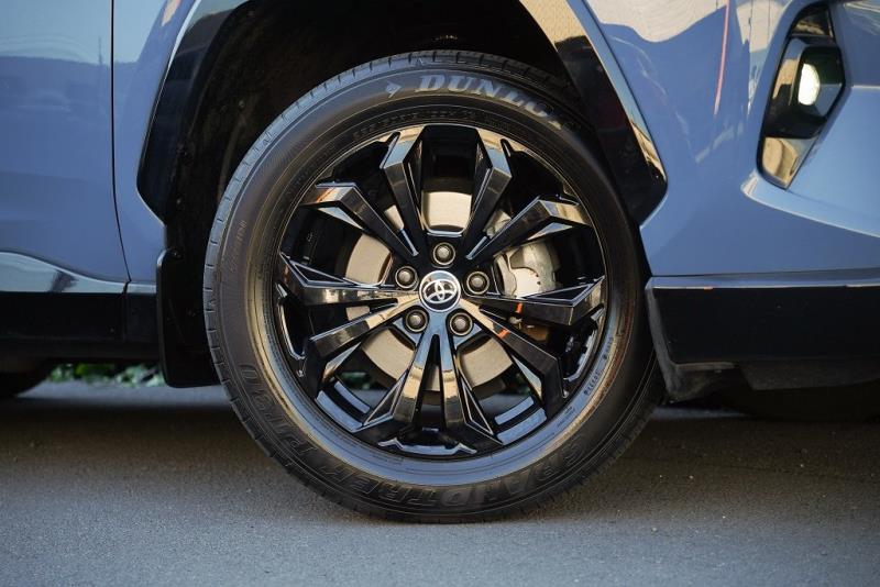 2023 Toyota RAV4 Hybrid SXE