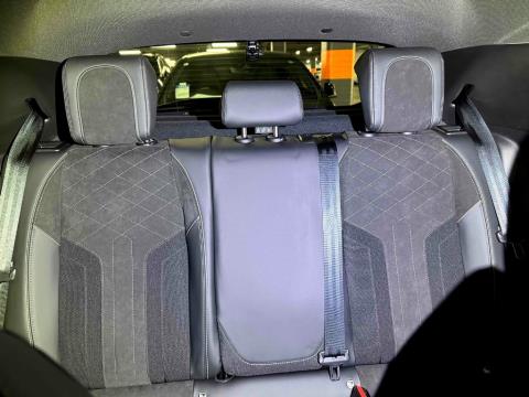 2022 Peugeot e-208 GT Electric - Thumbnail