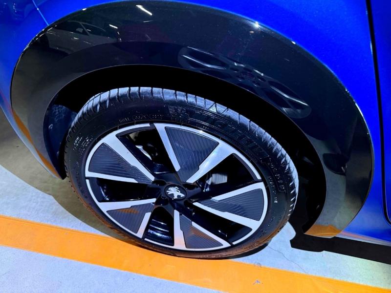 2022 Peugeot e-208 GT Electric