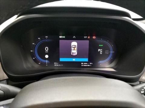 2024 Volvo C40 Recharge Ultimate - Thumbnail