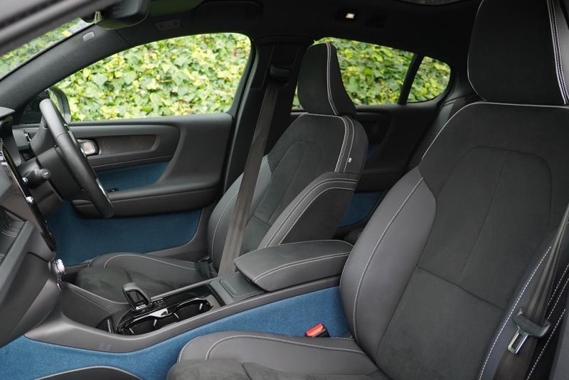 2022 Volvo C40 Recharge Ultime Twin
