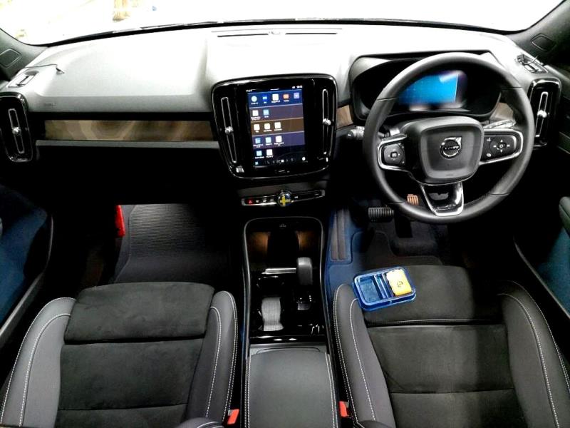 2022 Volvo C40 Recharge Ultime Twin