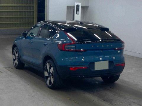 2022 Volvo C40 Recharge Ultime Twin - Thumbnail