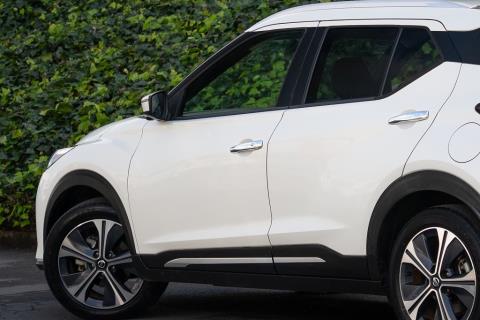 2021 Nissan Kicks e-Power - Thumbnail
