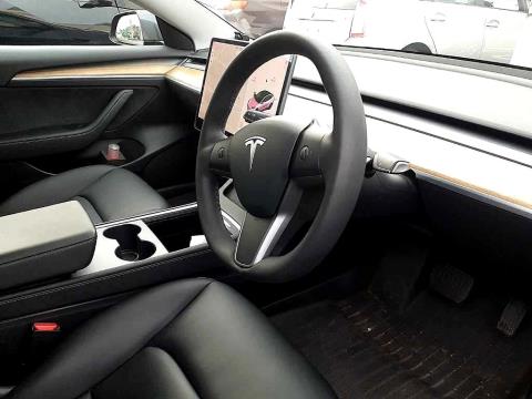 2021 Tesla Model 3 SR+ - Thumbnail