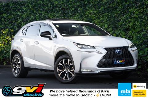 2015 Lexus NX 300h - Thumbnail