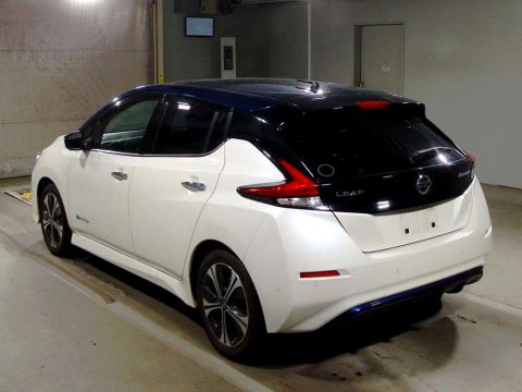 2019 Nissan Leaf 40G 85% SOH - Thumbnail