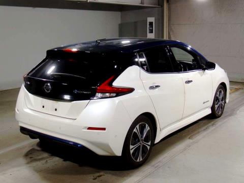 2019 Nissan Leaf 40G 85% SOH - Thumbnail