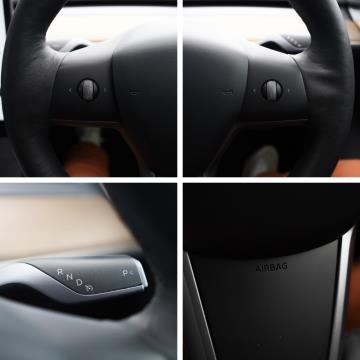 2022 Tesla Model Y Performance AWD - Thumbnail