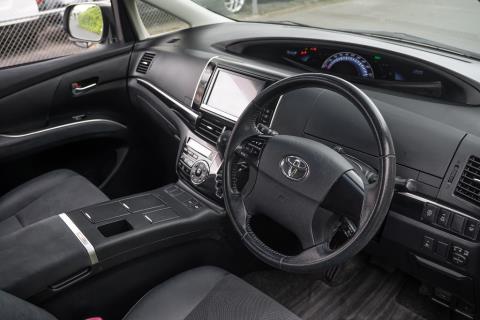 2014 Toyota Estima Hybrid Aeras - Thumbnail