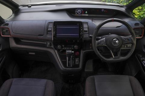 2018 Nissan Serena Nismo S-Hybrid - Thumbnail