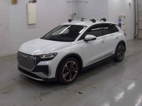 2023 Audi Q4 e-tron S Line - Thumbnail