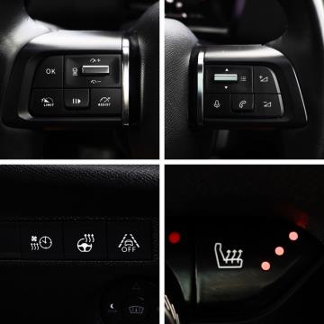 2022 Citroen e-c4 Shine Electric - Thumbnail