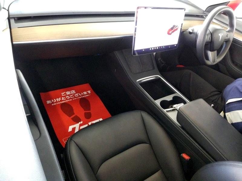 2021 Tesla Model 3 SR+