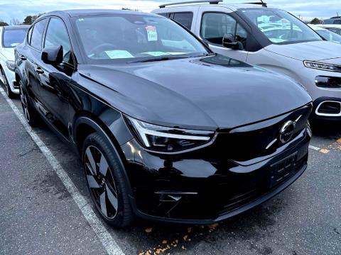 2022 Volvo C40 Recharge Ultimate - Thumbnail