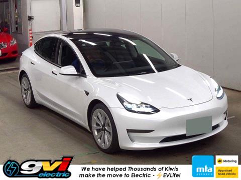 2021 Tesla Model 3 Long Range AWD - Thumbnail