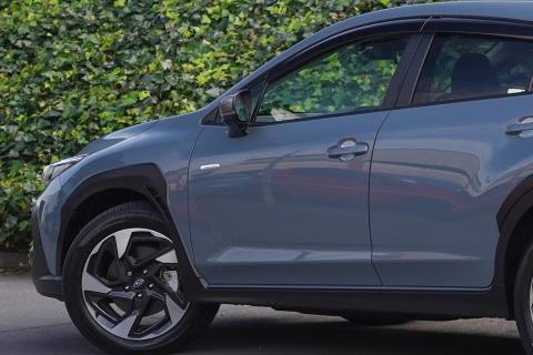 2023 Subaru Crosstrek Limited e-Boxer - Thumbnail
