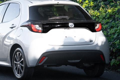 2022 Toyota Yaris Hybrid X / Vitz - Thumbnail