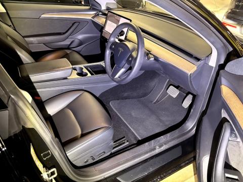 2021 Tesla Model 3 Long Range AWD - Thumbnail