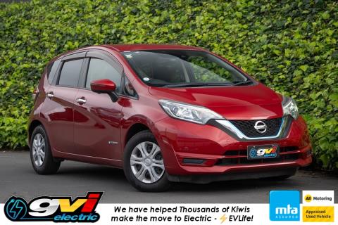2017 Nissan Note e-Power X - Thumbnail