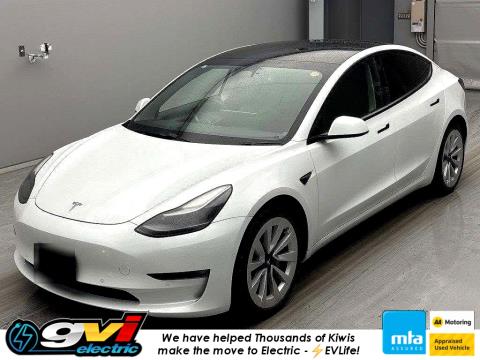 2021 Tesla Model 3 Long Range AWD - Thumbnail