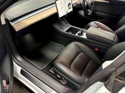 2021 Tesla Model 3 Long Range AWD - Thumbnail