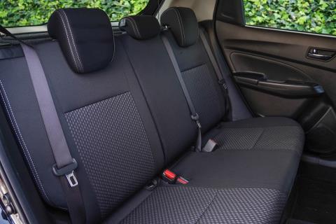 2017 Suzuki Swift RS Hybrid - Thumbnail